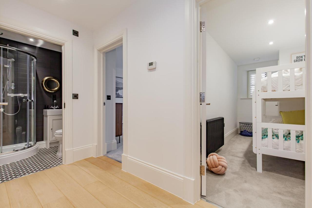 Oxfordshire Living - The Churchill Apartment - วูดสต็อก ภายนอก รูปภาพ
