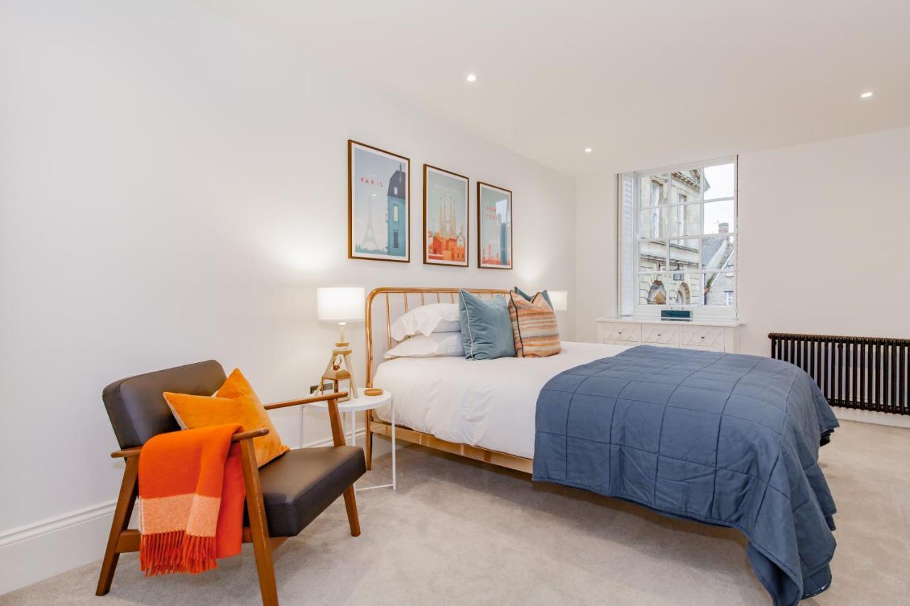 Oxfordshire Living - The Churchill Apartment - วูดสต็อก ภายนอก รูปภาพ
